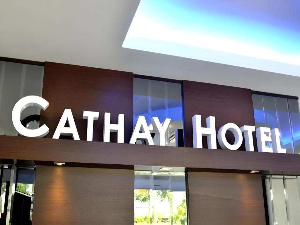 Cathay Hotel Kota Kinabalu Zewnętrze zdjęcie