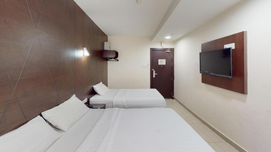 Cathay Hotel Kota Kinabalu Zewnętrze zdjęcie